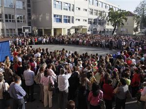 91.000 de elevi încep şcoala astăzi, la Cluj