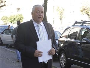 Nicoară se apără de „şacalii” din PNL