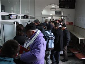 Administraţiile locale au adus mai mulţi bani 