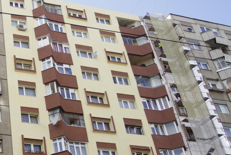 Ghidul solicitantului pentru reabilitarea termică a blocurilor, disponibil de ieri. În Ardealul de Nord vin 22,8 milioane euro