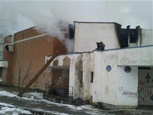Au incendiat cinematograful din Mănăştur în vară, nu au fost prinşi nici acum