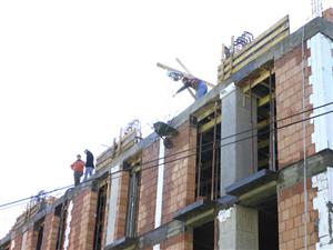 Cine construieşte blocuri la Cluj în 2013