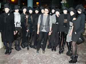 Creaţiile lui Lucian Broscăţean, în expoziţia României de la London Fashion Week