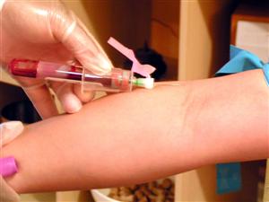 Testări gratuite pentru clujenii care vor să afle dacă suferă de Hepatită C