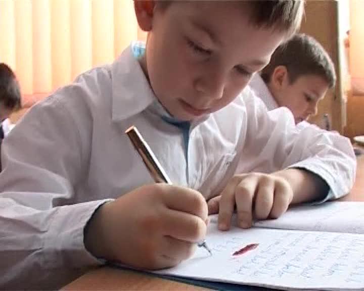 Reîncepe nebunia înscrierior în clasa zero. Care e situaţia la Cluj VIDEO