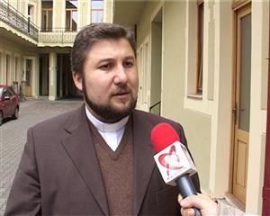 Greco-catolicii clujeni cer să fie consultaţi pe legea proprietăţilor VIDEO