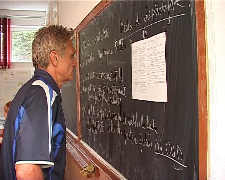 Concurenţă la titularizare, deja: examenul e peste o lună, dar la teologie ortodoxă s-au înscris 66 pe un loc