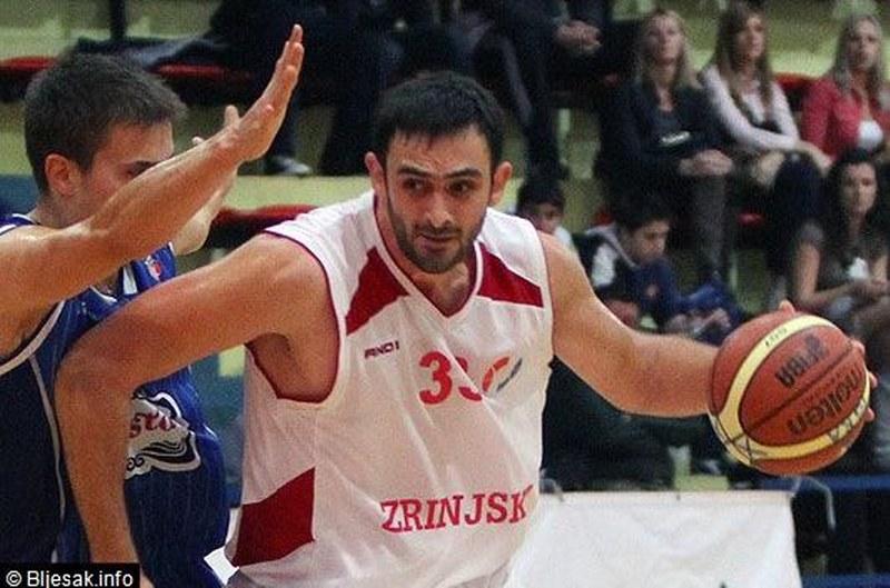 Muntenegreanul Lalovic a semnat cu „U