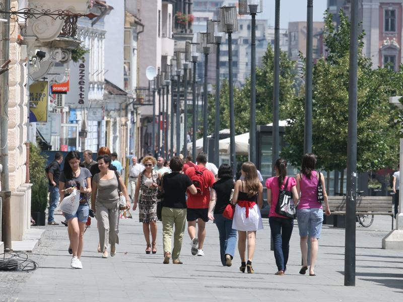 Capitale de regiuni: Bucureşti, Timişoara, Cluj, Craiova, Iaşi, Braşov, Ploieşti, Constanţa - sondaj