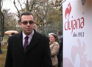 Se îngroaşă gluma la Clujana