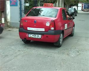 Cu cine facem şcoala de şoferi? VIDEO