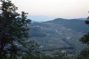 Scări spre raiul turistic: Toscana văzută de sus