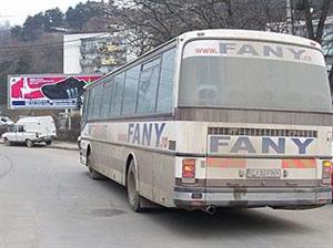 Un autobuz Fany defect i-a pus pe jar pe călători. Ce spun reprezentanţii companiei 