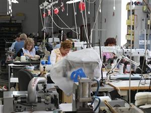 România a înregistrat în septembrie a doua mare creştere a producţiei industriale din UE