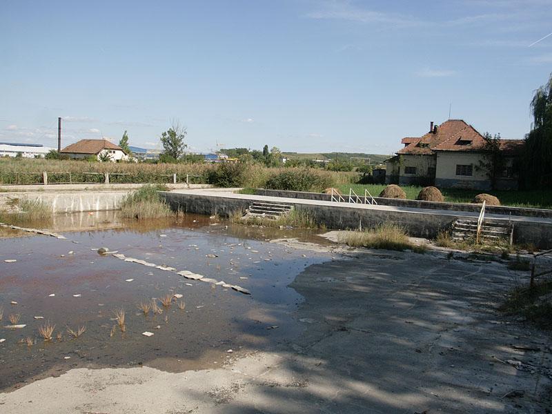 Viabilizarea terenului de la Băile Someşeni, cu bani publici, aprobată cu scântei în Consiliul Local