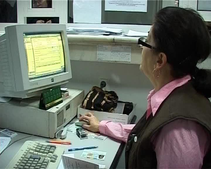 Bugetarii vor avea trei zile libere suplimentare de Sărbători