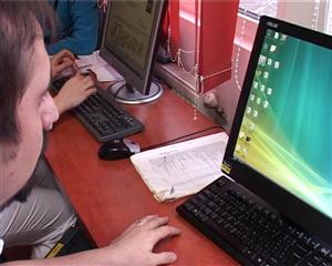 Cum îţi faci EKG-ul la distanţă, pe Internet, dacă stai la ţară VIDEO