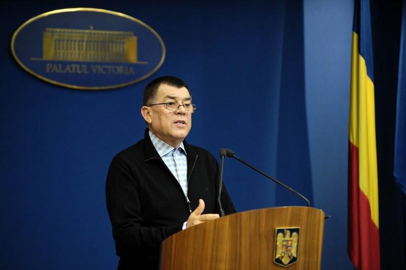 Radu Stroe, întrebat despre dificultăţile în localizarea avionului: Răspunsul îl găsiţi la STS Cluj