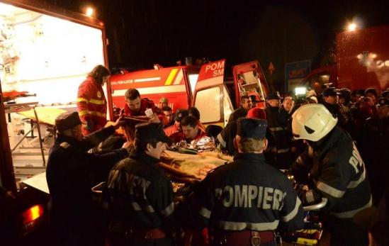 Medicii Calu şi Pivniceru, externaţi şi aduşi de la Cluj la Bucureşti cu o aeronavă donată SMURD VIDEO