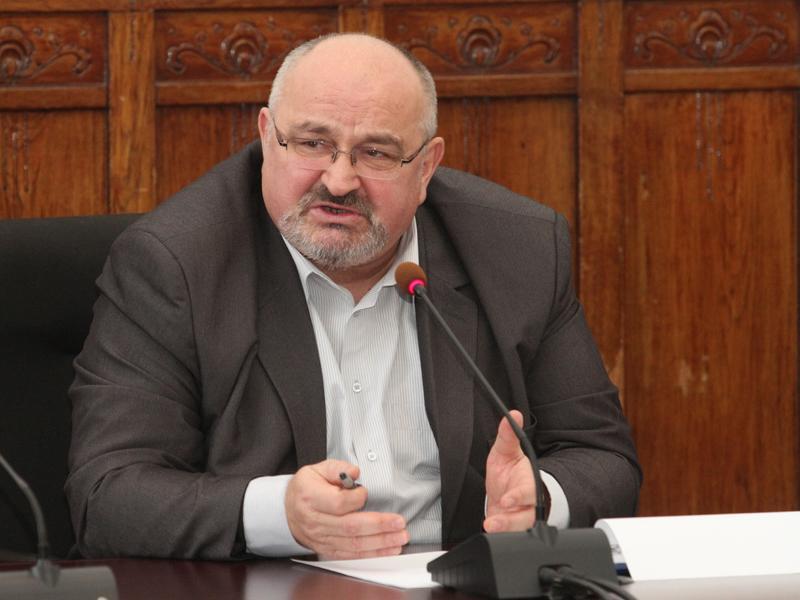 Prefectul de Cluj, audiat la Parchetul Militar în cazul accidentului aviatic din Apuseni