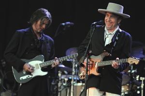 Legendarul Bob Dylan vine în România 