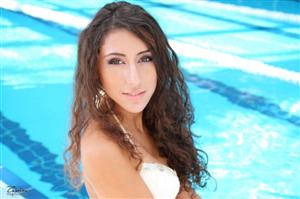 O clujeancă reprezintă România la Miss World 2014 GALERIE FOTO 