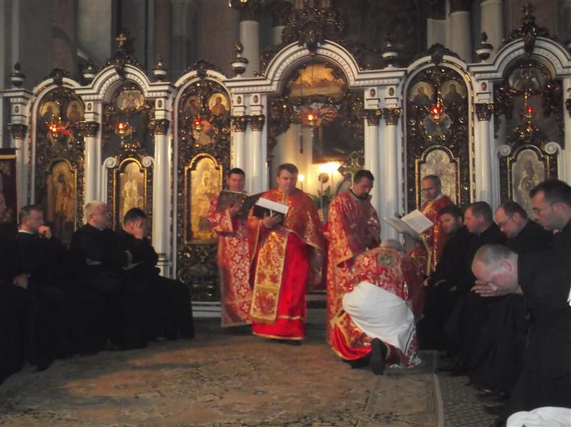 În Joia Mare, PS Crihălmeanu a refăcut ceremonialul 