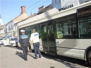 Femeie rănită într-un autobuz, în Mănăştur. Ce măsuri ia CTP