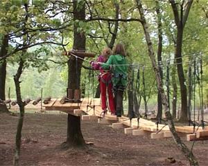 1 Mai pentru cei mici: grădină zoologică și cățărat