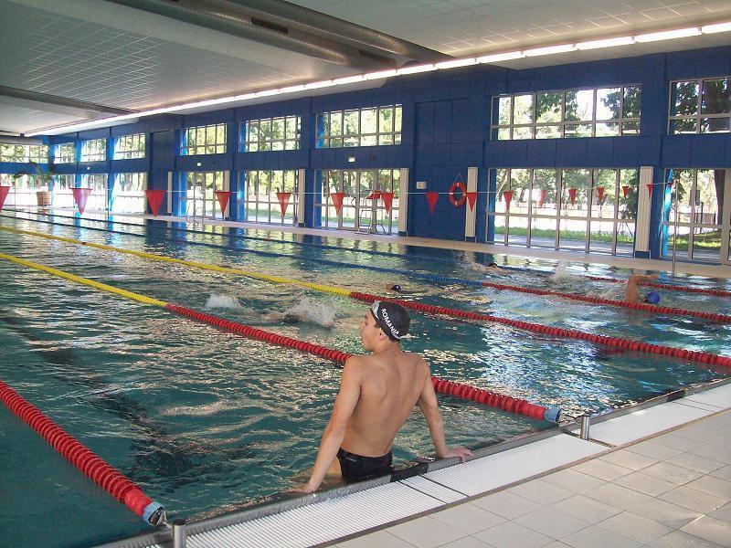Swimathon 2014: au înotat pentru a susţine 19 proiecte