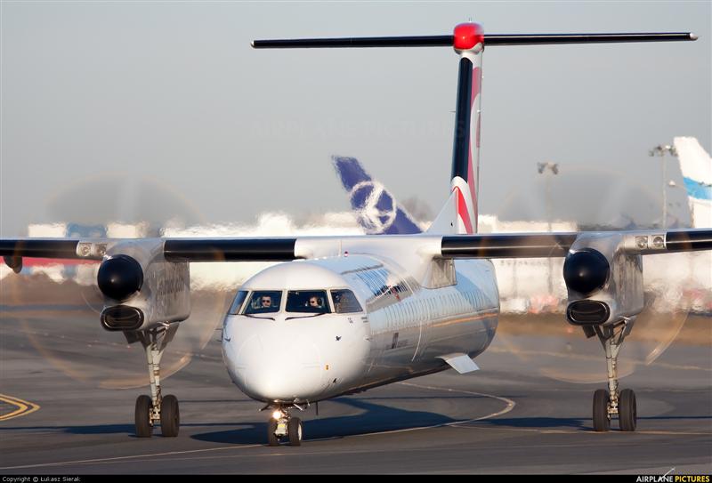 O nouă companie aeriană zboară de la Cluj. Curse directe către Varşovia
