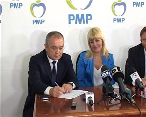 Boc a semnat lista de susţinere a candidaturii Elenei Udrea