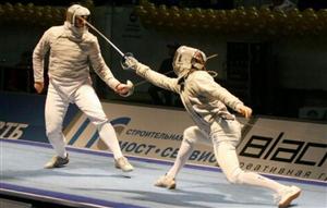 Scrimerii români se duelează în centrul oraşului