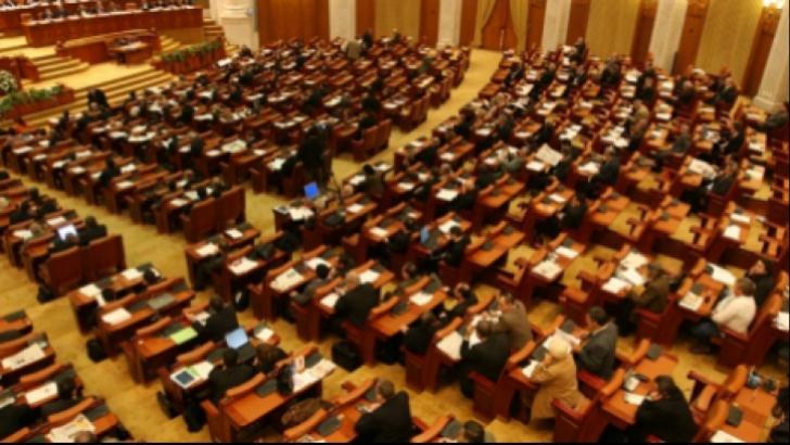 Amnistia fiscală şi reducerea CAS: 