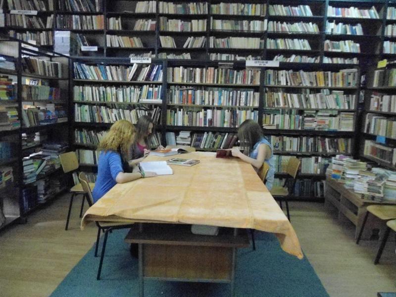 Filme, recitaluri, lansări de carte şi concursuri pentru toate gusturile, la Nocturna Bibliotecilor