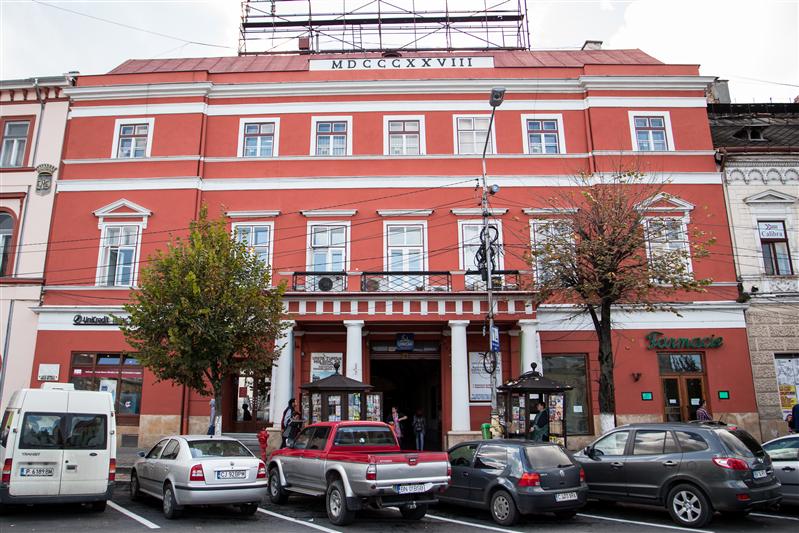 Primăria, pusă la plată. Aproape 100.000 de lei pentru palatul Josika