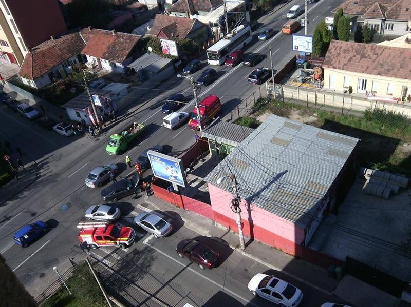 Coliziune lângă Iulius Mall: o persoană a ajuns la Urgenţe