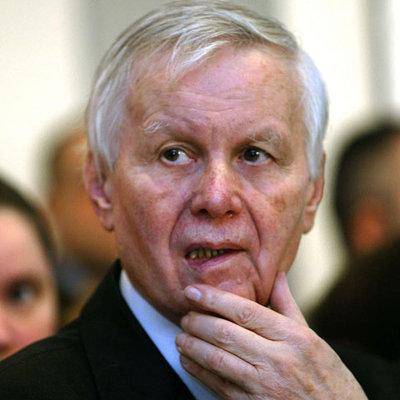 Un fost coleg de liceu cu Nichita Stănescu devine Doctor Honoris Causa al UBB