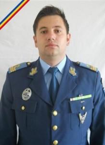 Căpitanul Răzvan Moldovan, mort în accidentul din Sibiu, iubea cariera militară