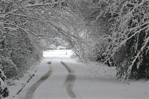 Începutul lui ianuarie aduce zăpada și poleiul! Informare meteo de ninsori