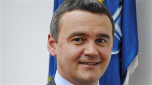 Absolvent UBB Cluj, numit consilier de stat în cadrul Administrației Prezidențiale