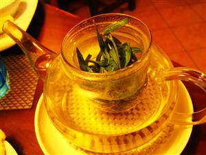 Planta DIVIN de aromată, REMEDIU la minut: tratează problemele GINECOLOGICE, DIGESTIVE şi STOMATOLOGICE şi alungă INSOMNIA