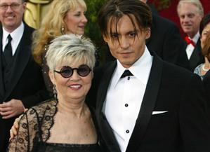 De 8 martie mamele se pot simţi ca starurile de Oscar
