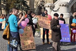 Clujenii, invitaţi să accepte diversitatea pentru a-i ajuta pe oamenii cu sindromul Down GALERIE FOTO