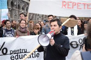 Studenții din România cer de la Cluj modificarea legii educaţiei