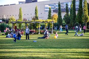 1 Mai în Iulius Parc: Picnic in the Park cu muzică, teatru şi concursuri (P)
