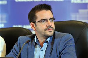 Liderii PRU pornescu în turneu prin ţară