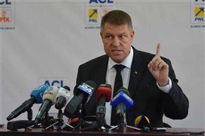 Iohannis anunţă că se gândeşte să atace la Curtea Constituţională modificările aduse la Codul Penal