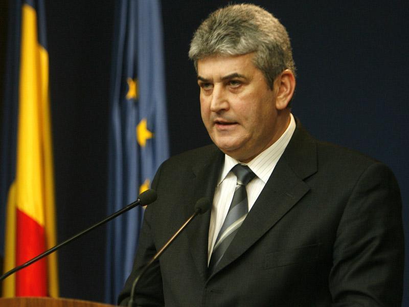 Oprea anunţă că a contrasemnat decretul pentru numirea lui Maior ca ambasador în SUA