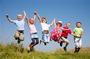 RAPORT: Copiii din România sunt cei mai fericiţi